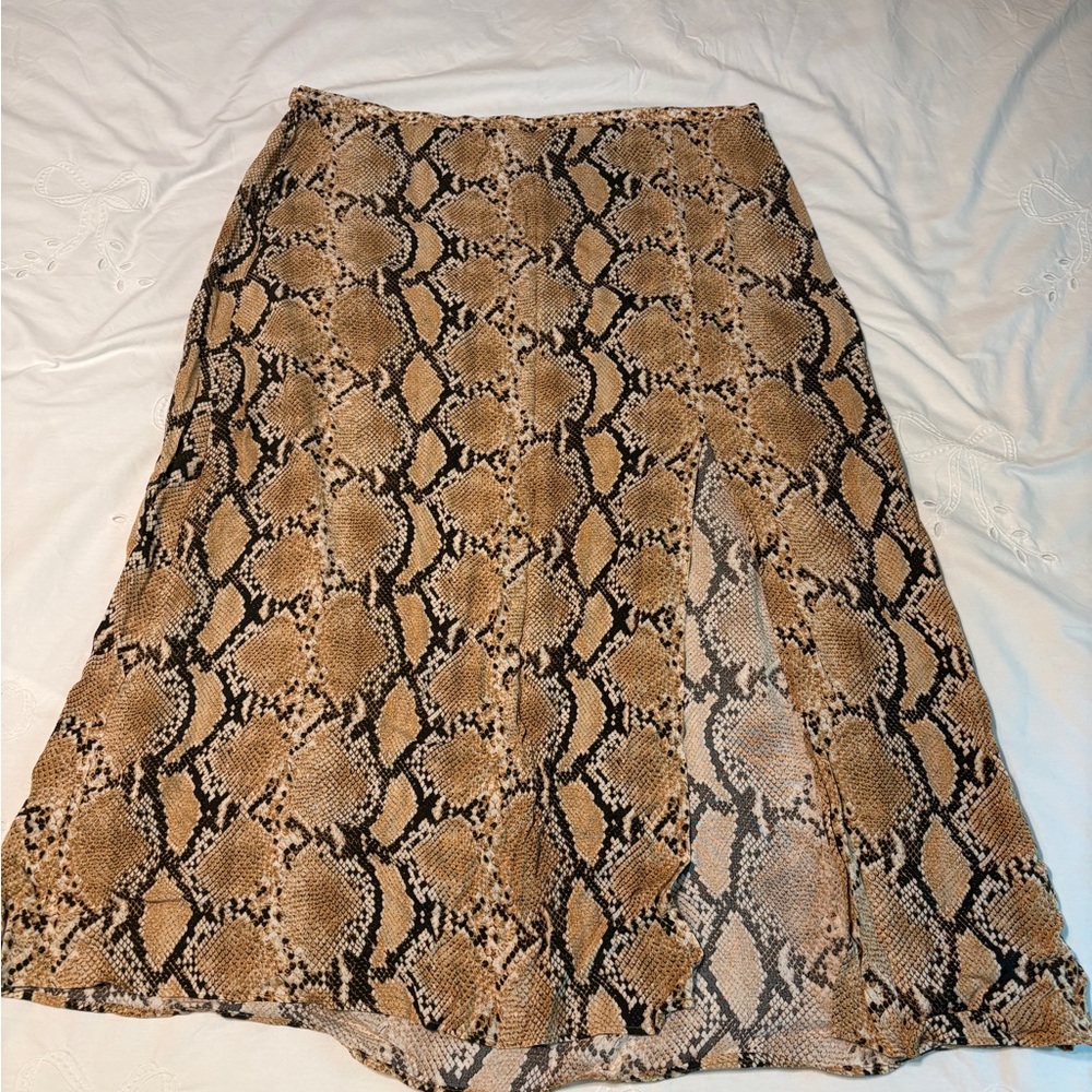 H&M Brown Tan Midi A-Line Skirt with Slit